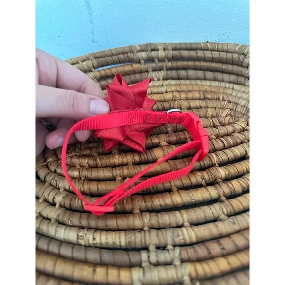 Small Red Bow pet collar - Picture 5 of 7